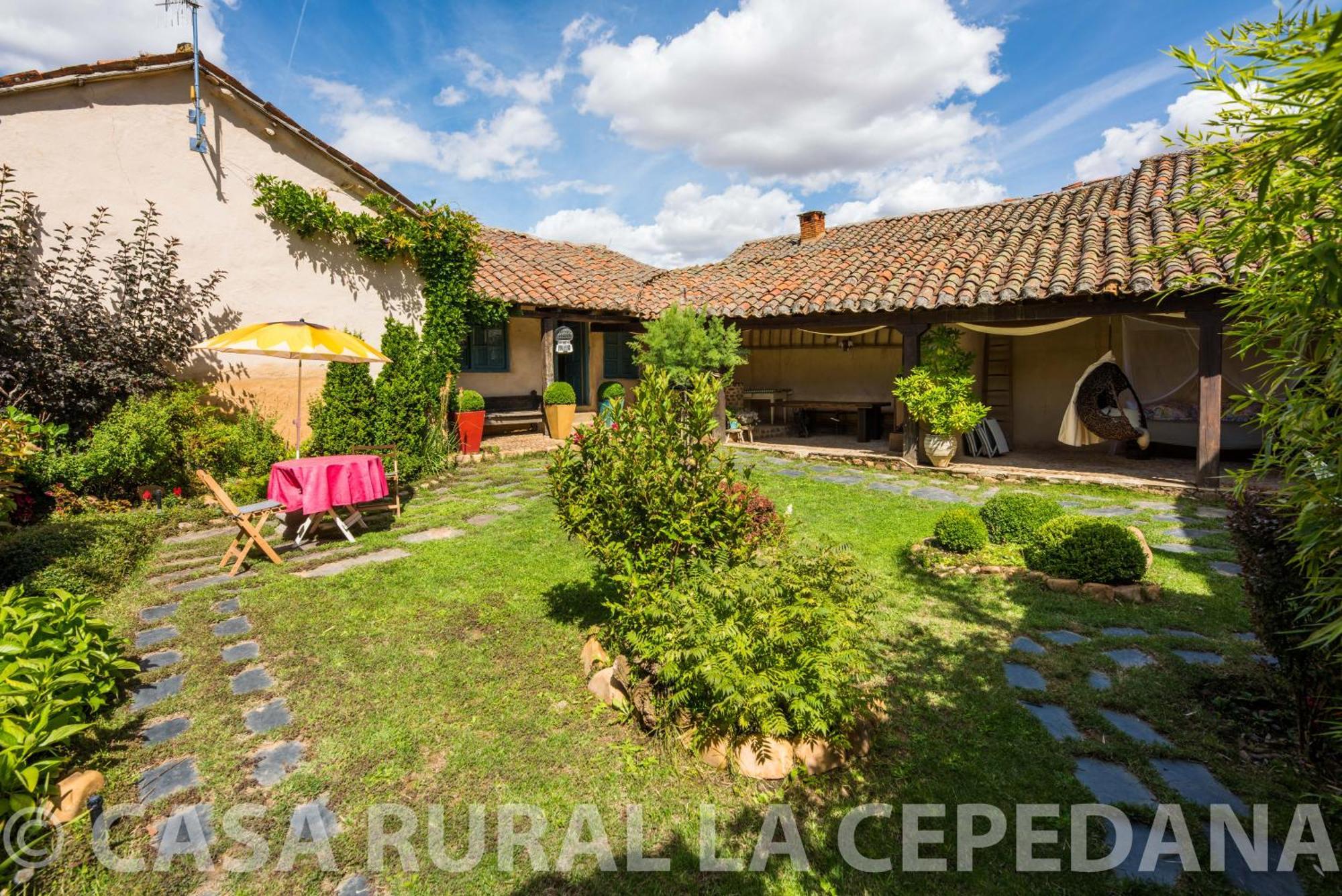 Descubre La Cepedana: Casa Rural Con Encanto En Cogorderos, A Solo 10 Km De Astorga Екстериор снимка